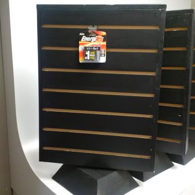 A6 : Pres.batterie A6 : Accessoires & fournitures - Piles - (petit Noir Slat Wall) PRES.BATTERIE  , (petit noir slat wall) , 1 UN